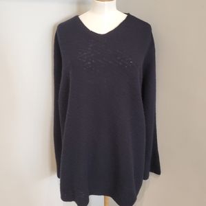 LAINEY KEOGH NAVY PULLOVER SWEATER